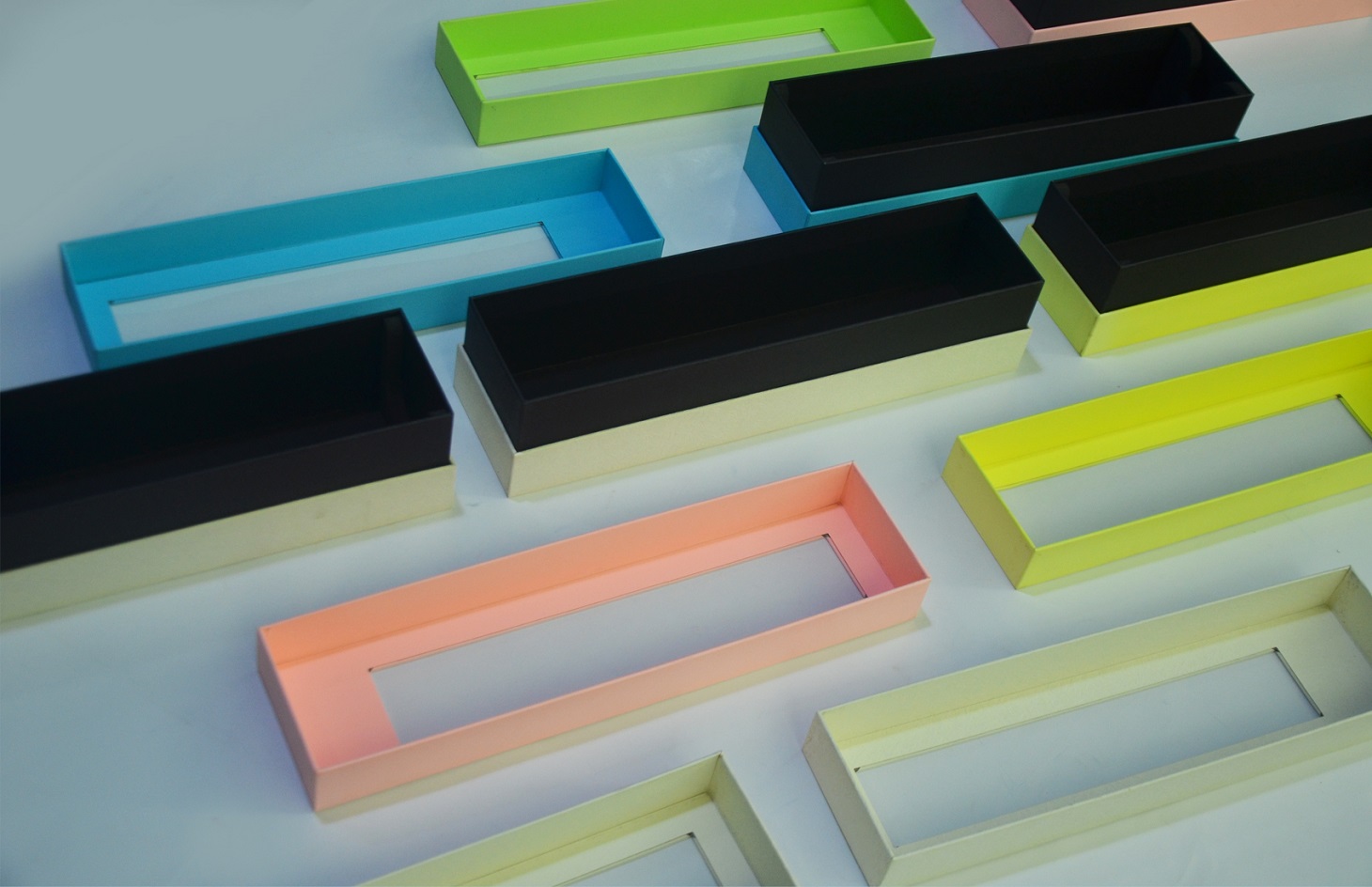 開(kāi)窗天地蓋盒